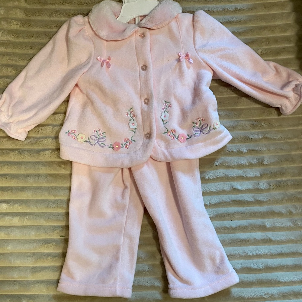 Vintage Petite Bears Pink Floral Kids Outfit with Bow Details